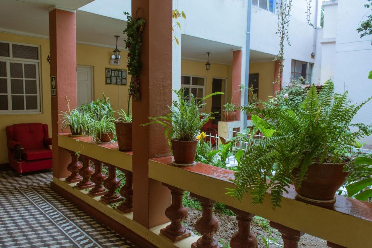 Hospedaje Zaragoza Ayacucho Exterior foto